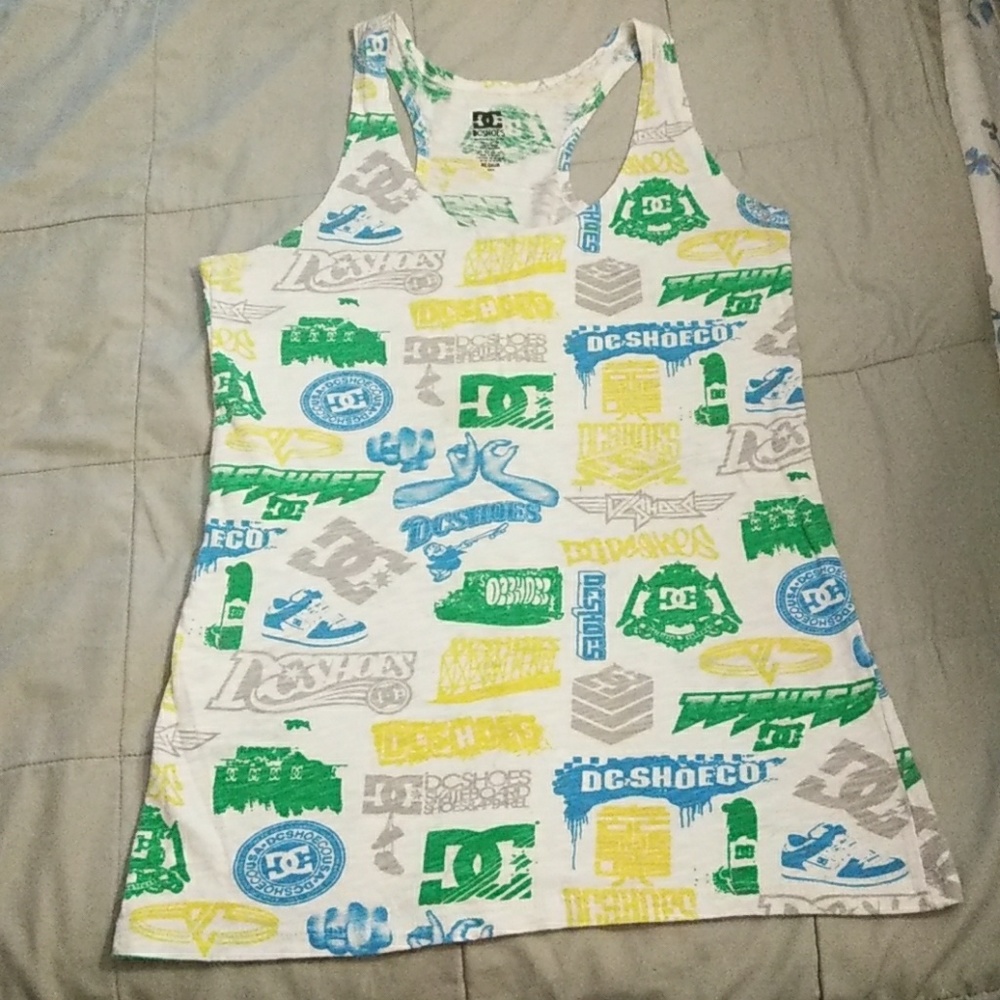 DC Tank Top - Picture 2 of 7